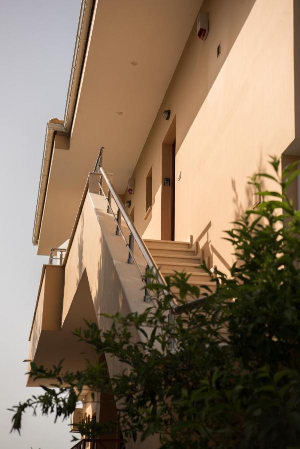 Akrotiri Sea View Suites Kültér fotó